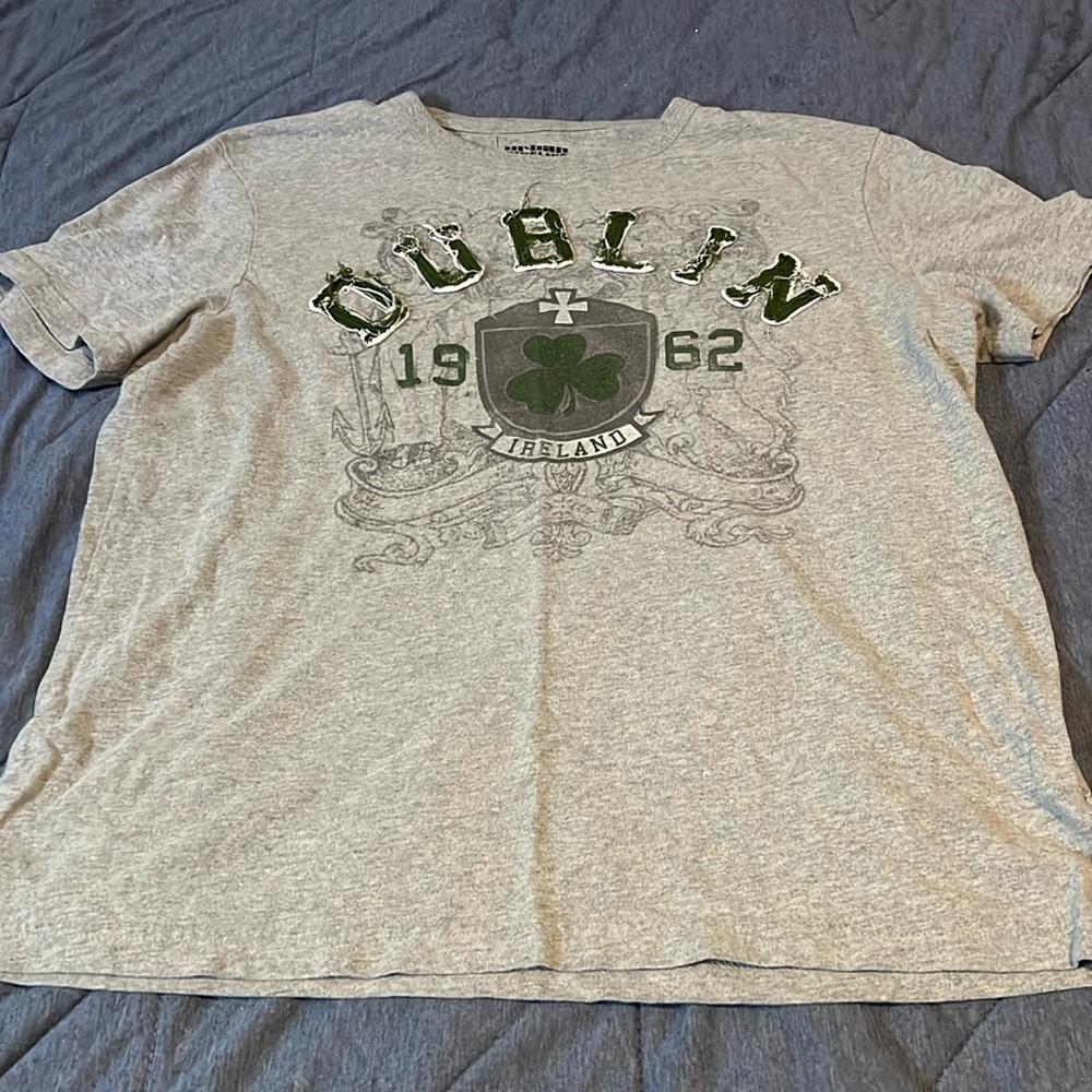 Urban Pipeline Shirt - Size Large, Street-Ready Comfort